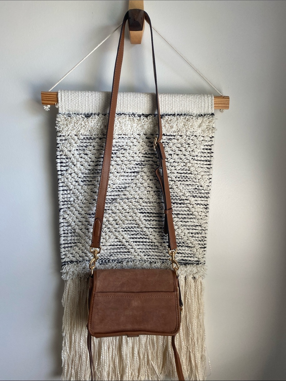 Aimee Great Escape Mini Crossbody - Picture 3 of 15